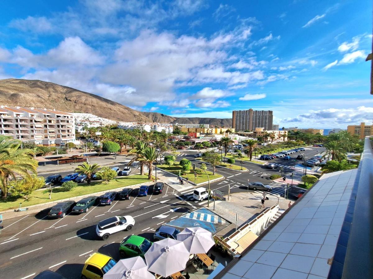 Newly Reformed 2 Bedroom Apartment In The Center Of Los Cristianos Los Cristianos (Tenerife) Exterior foto