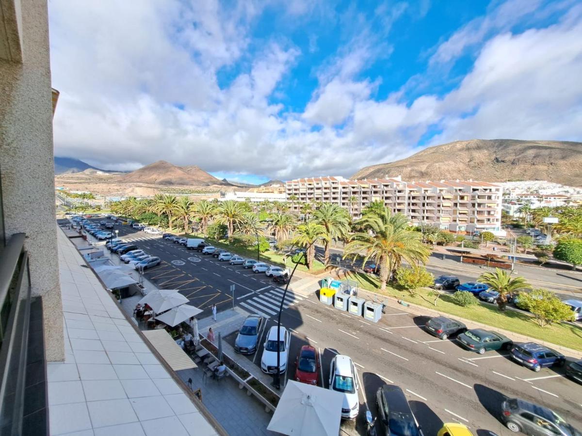 Newly Reformed 2 Bedroom Apartment In The Center Of Los Cristianos Los Cristianos (Tenerife) Exterior foto