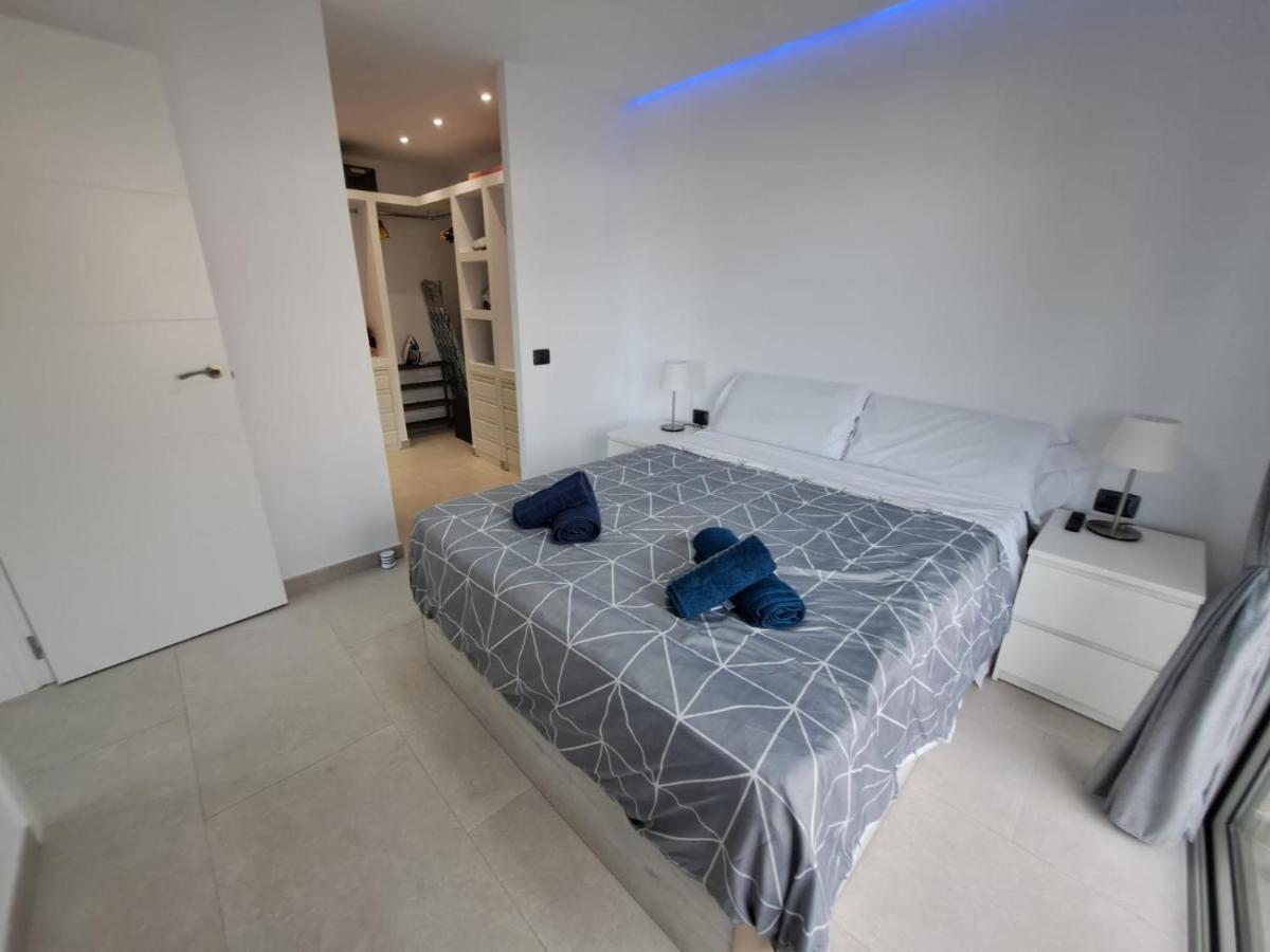 Newly Reformed 2 Bedroom Apartment In The Center Of Los Cristianos Los Cristianos (Tenerife) Exterior foto