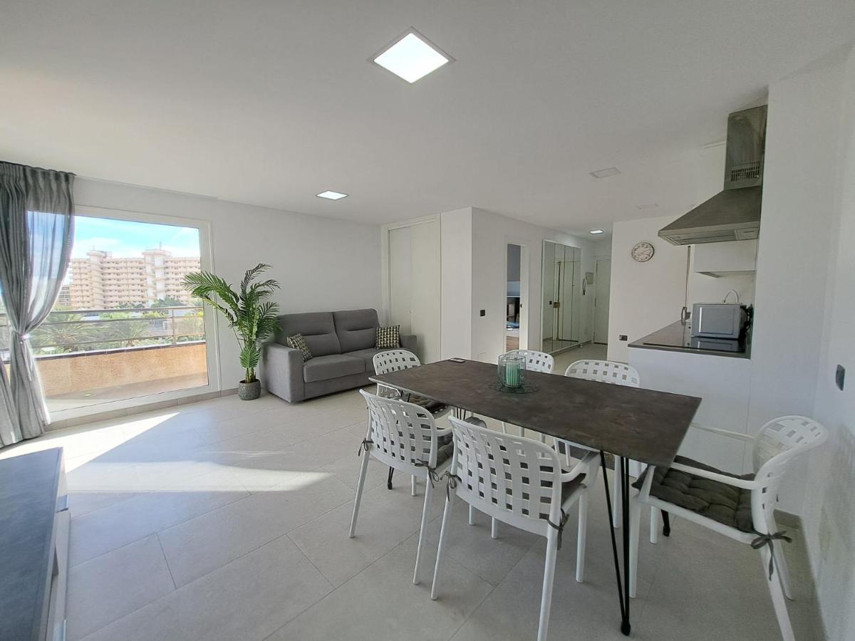 Newly Reformed 2 Bedroom Apartment In The Center Of Los Cristianos Los Cristianos (Tenerife) Exterior foto