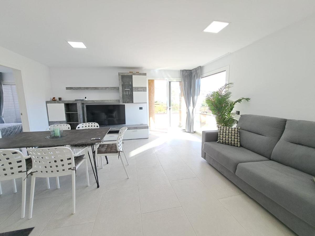 Newly Reformed 2 Bedroom Apartment In The Center Of Los Cristianos Los Cristianos (Tenerife) Exterior foto